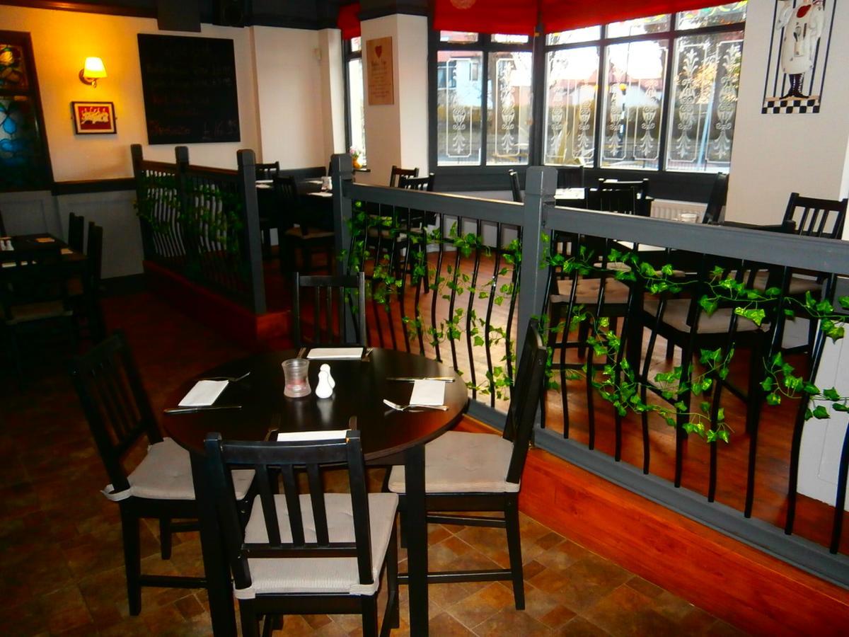 Victoria Inn Washington (Durham) Exterior foto